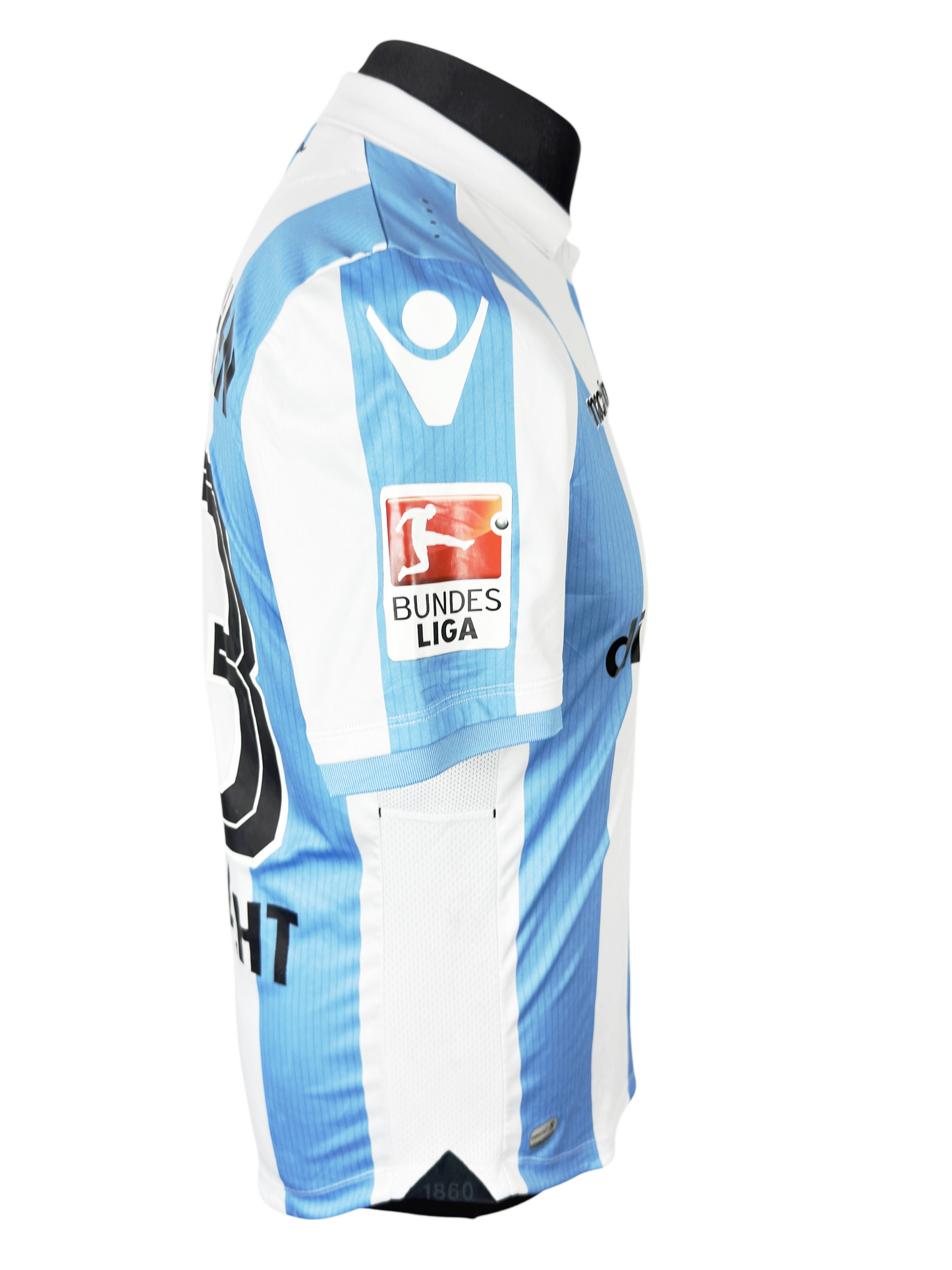 1860 Munich 2016-17 Home - Size M - Helmbrecht 23
