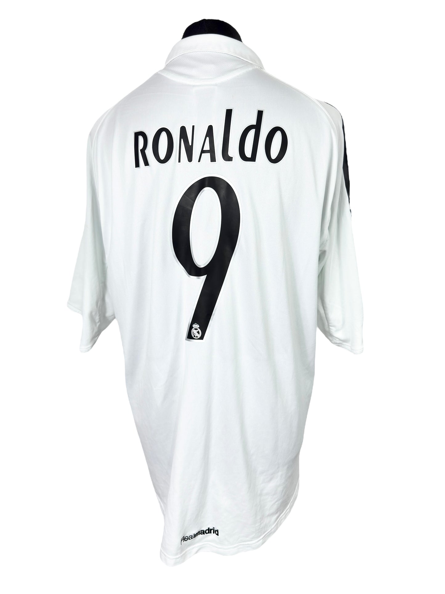 Real Madrid 2005-06 Home - Size XXL (XL Fit) - Ronaldo 9