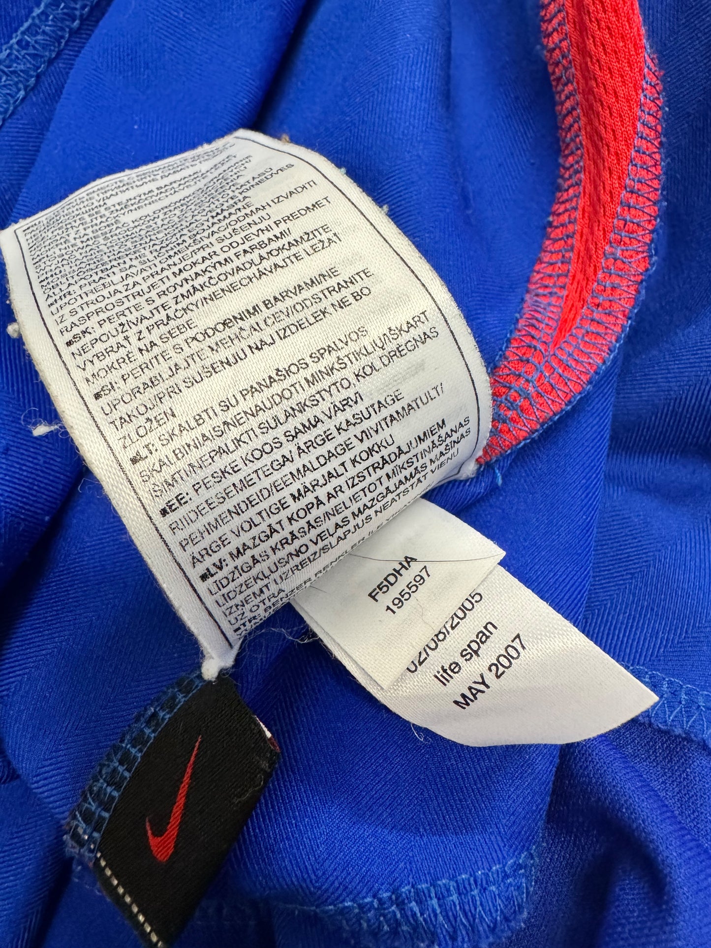 Manchester United 2005-06 Away - Size M - Ronaldo 7