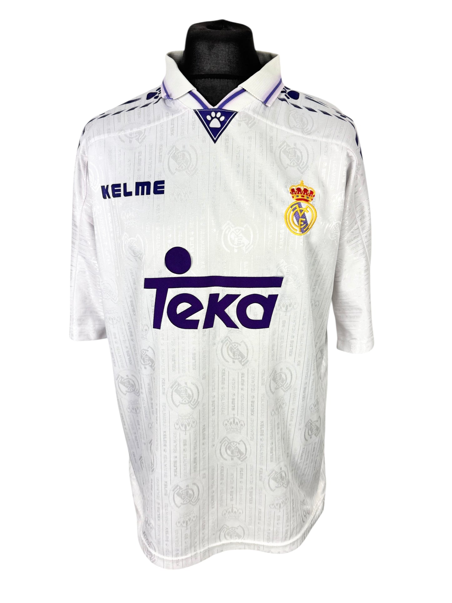 Real Madrid 1996-97 Home - Size XL - Laudrup 10