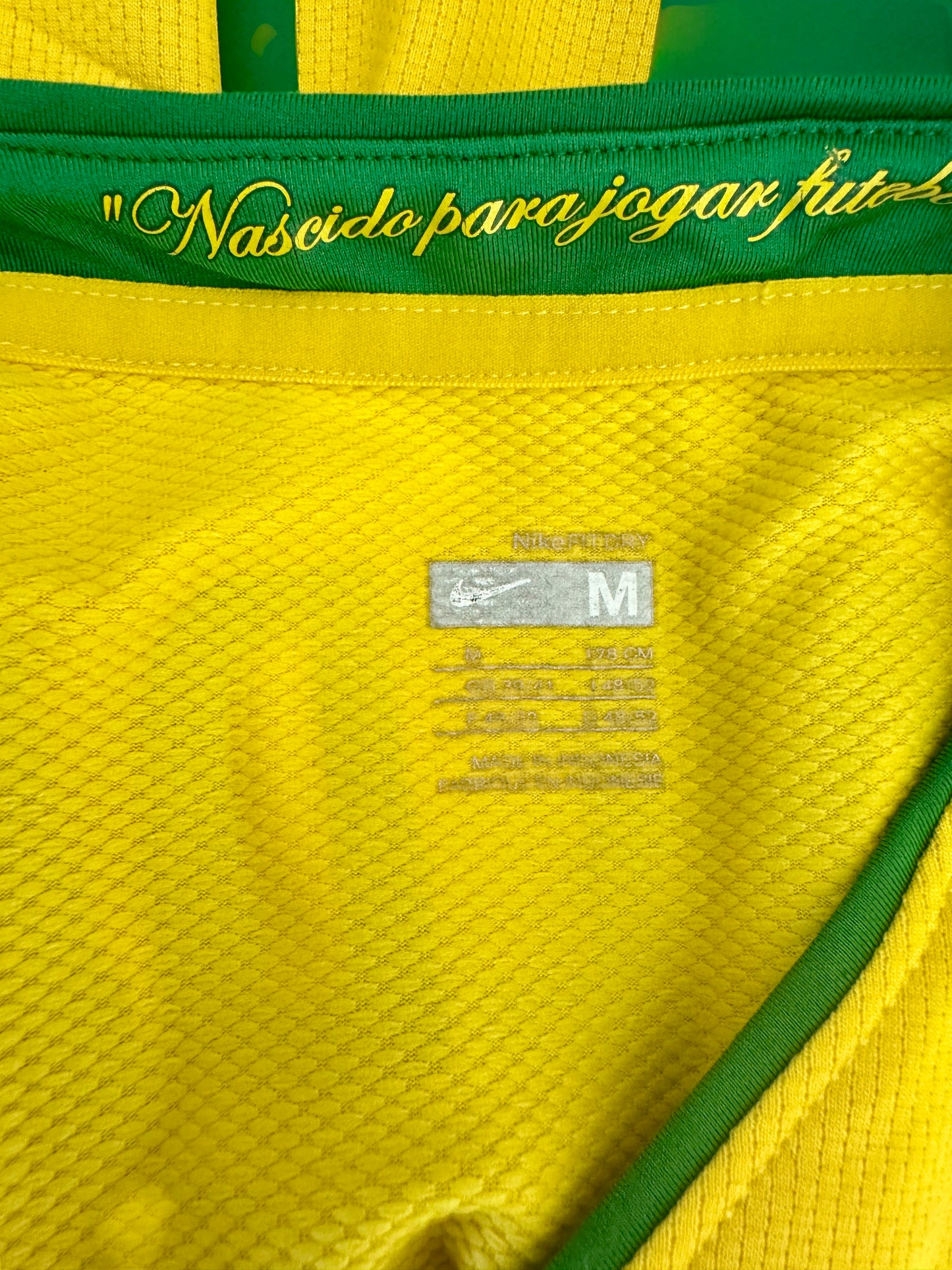 2008-10 Brazil Home - Size M - Ronaldinho 10