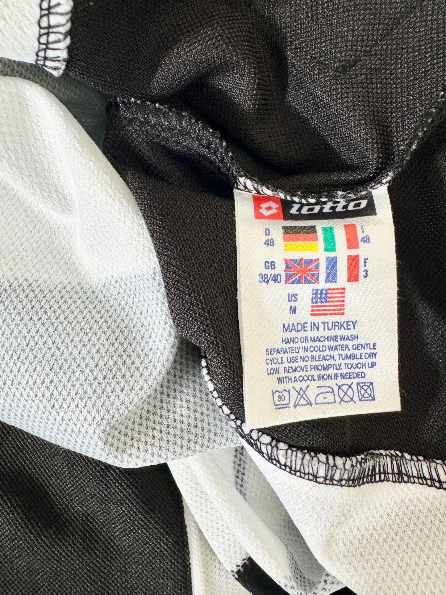 2002-03 Juventus European Home - Size M - Del Piero 10