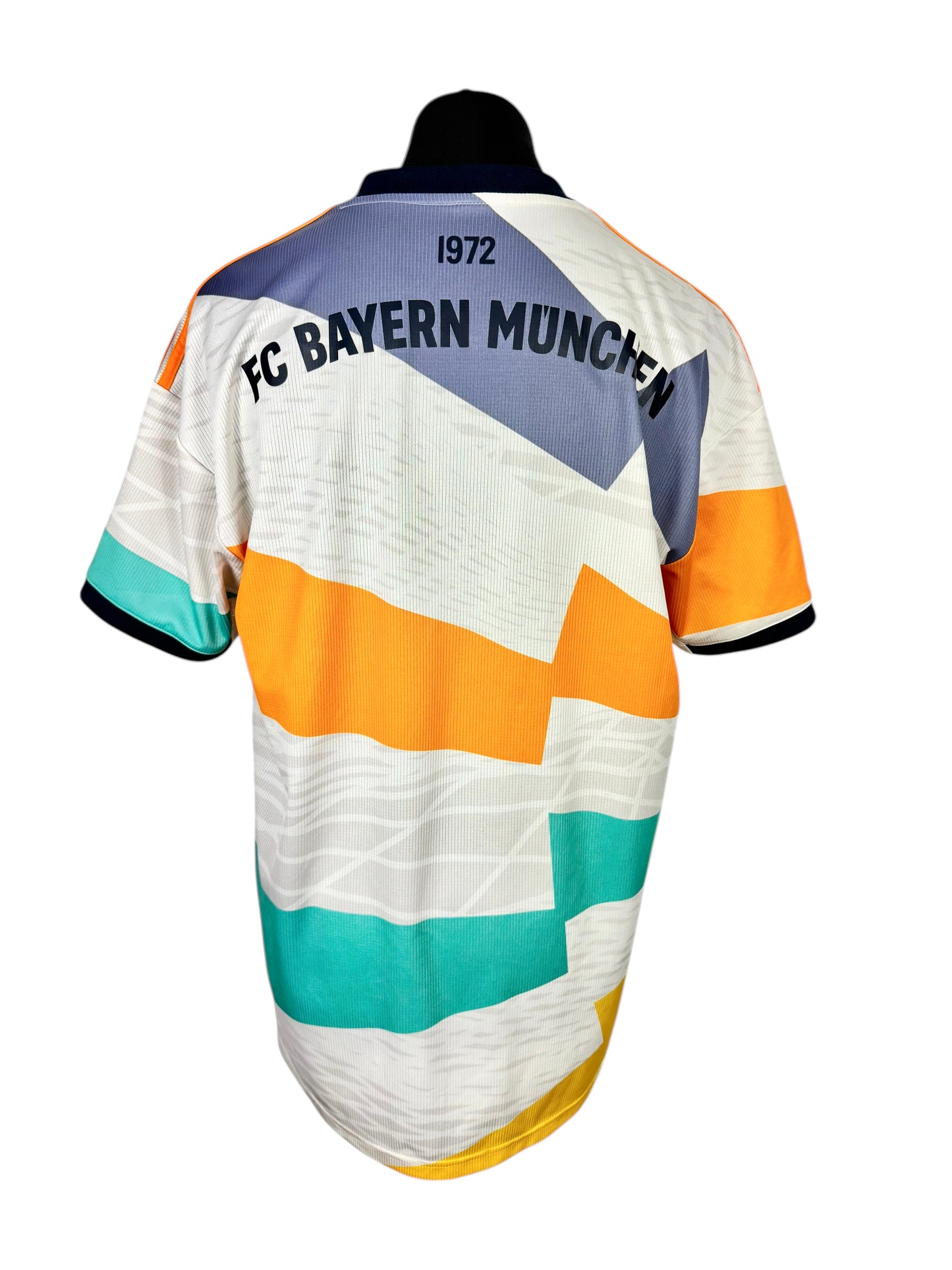 Bayern Munich 2022-23 Fourth - Size XL