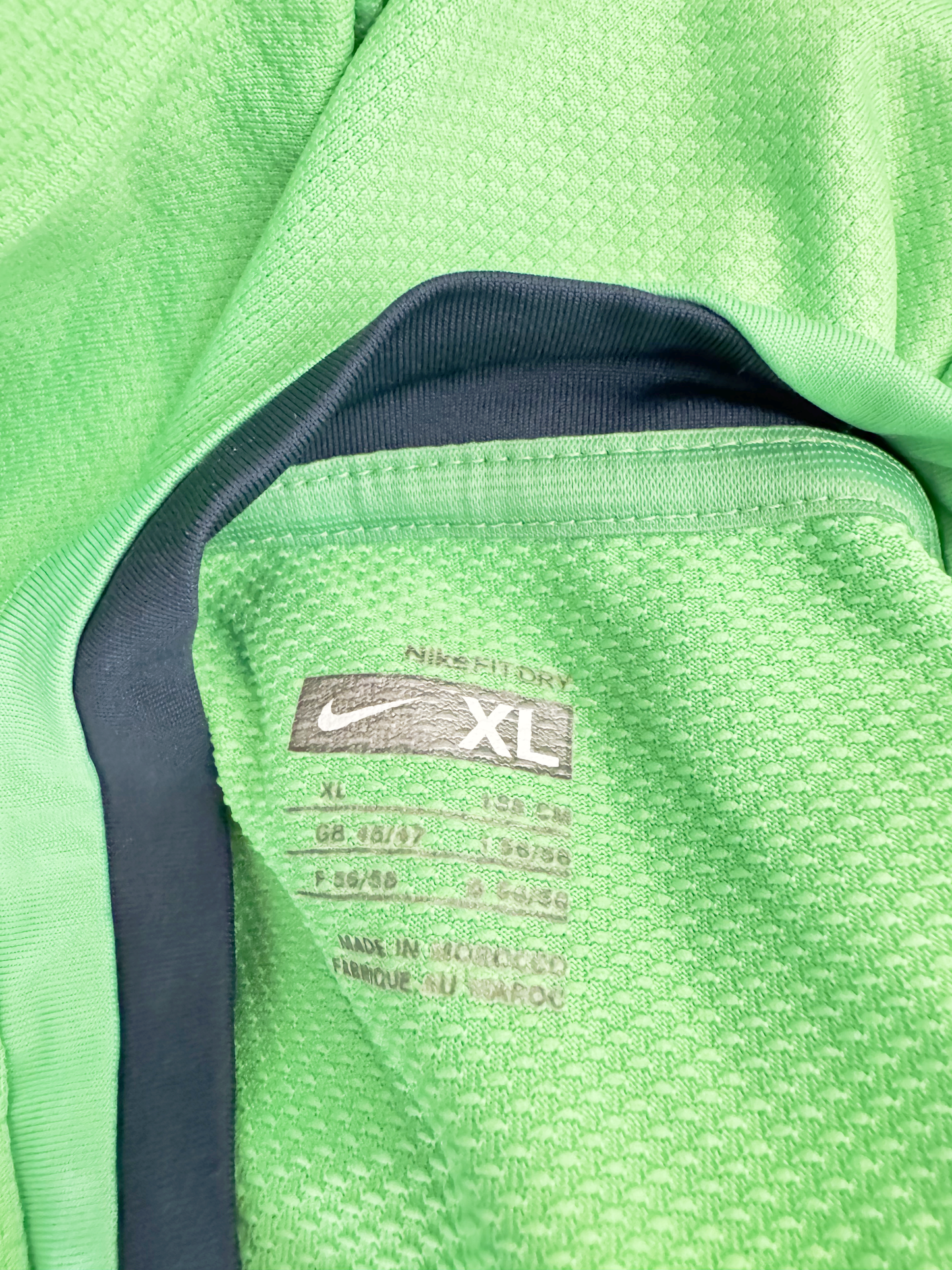 Barcelona 08-09 GK - Size XL - V. Valdes 1