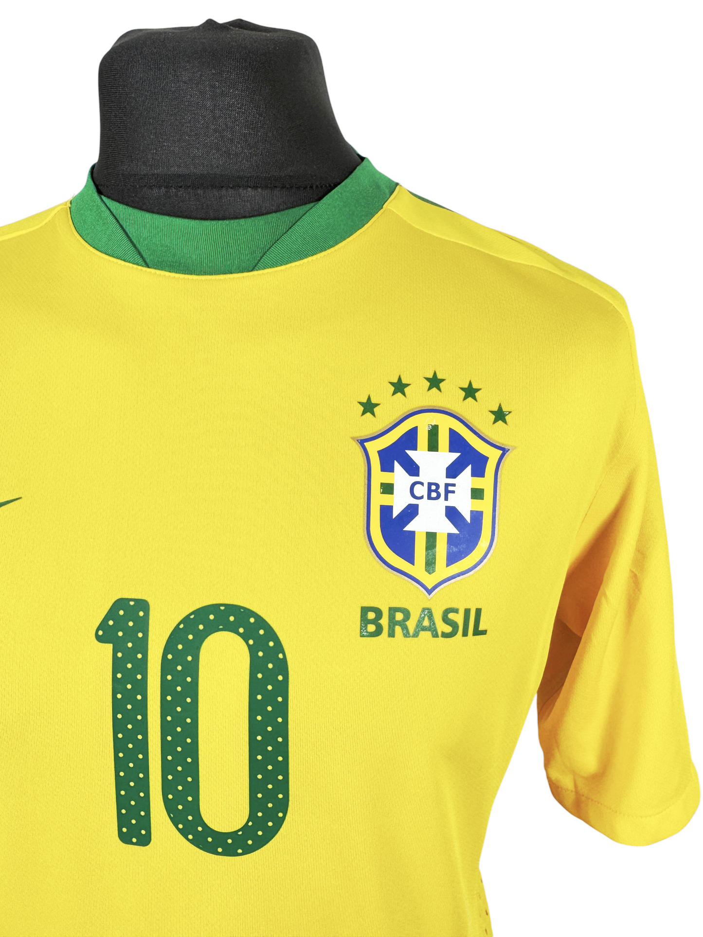 Brazil 2010-11 Player Issue Home - Size L (S Fit) - Kaka' 10