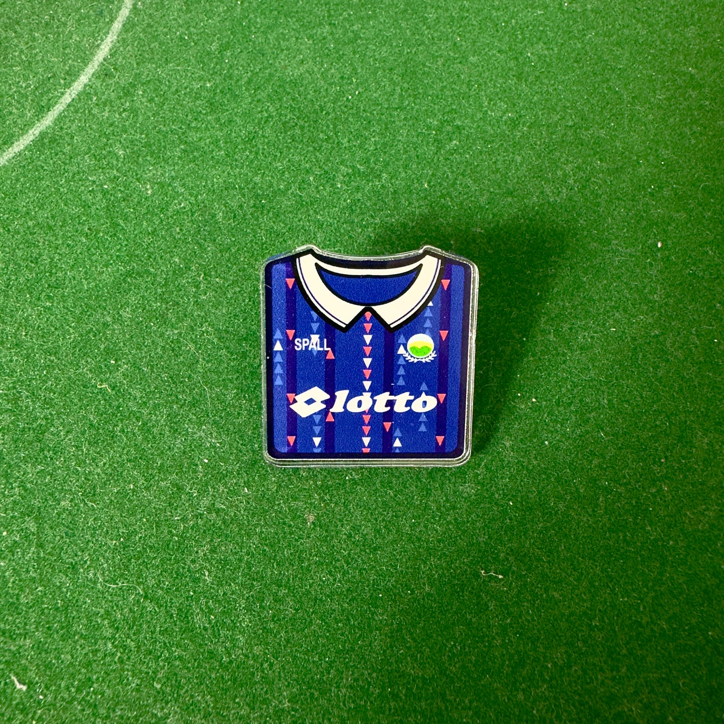 Linfield 92/93 Home Acrylic Pin Badge