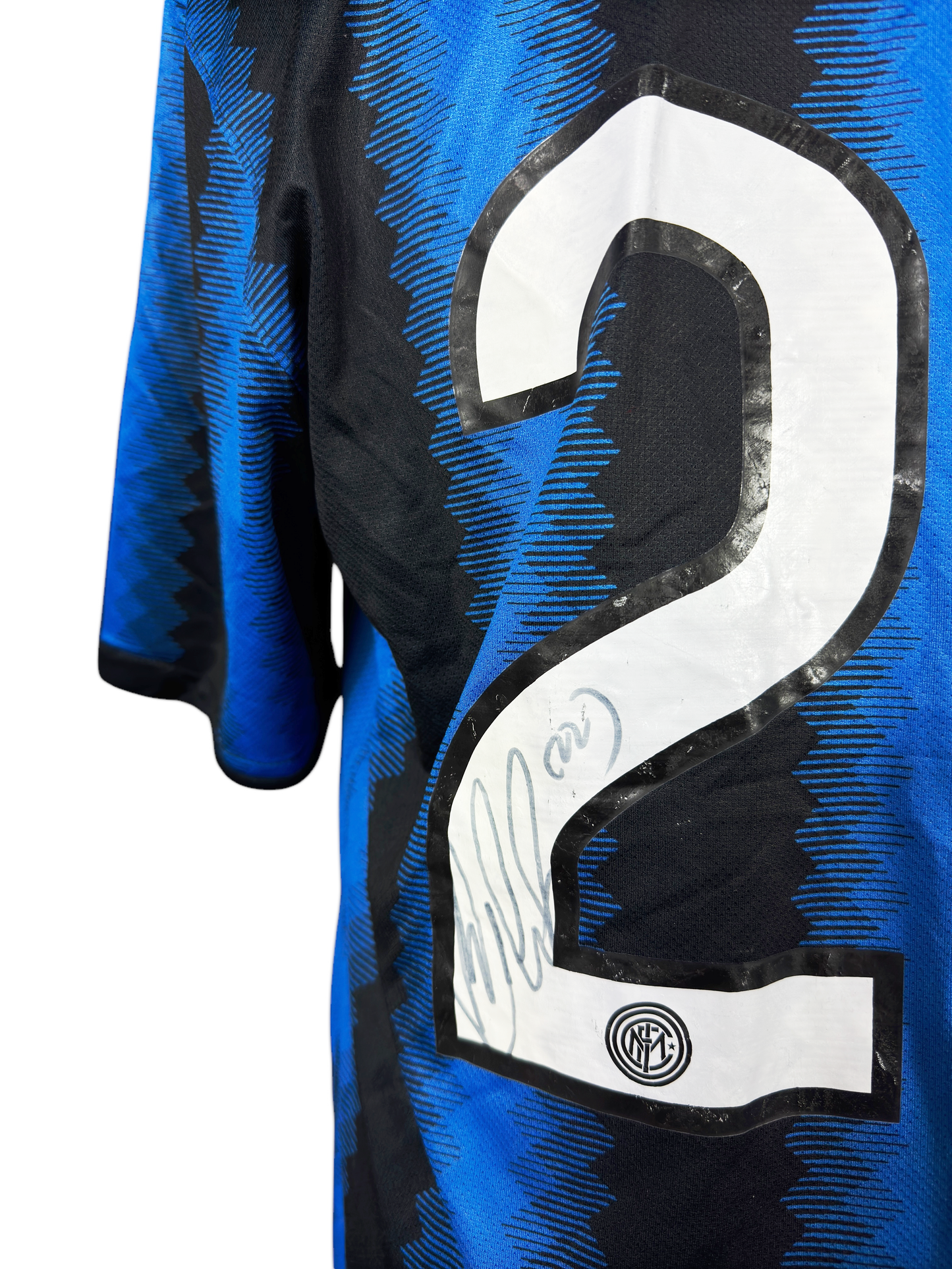 Inter Milan 2010-11 Home - Size L - Milito 22 (Signed)