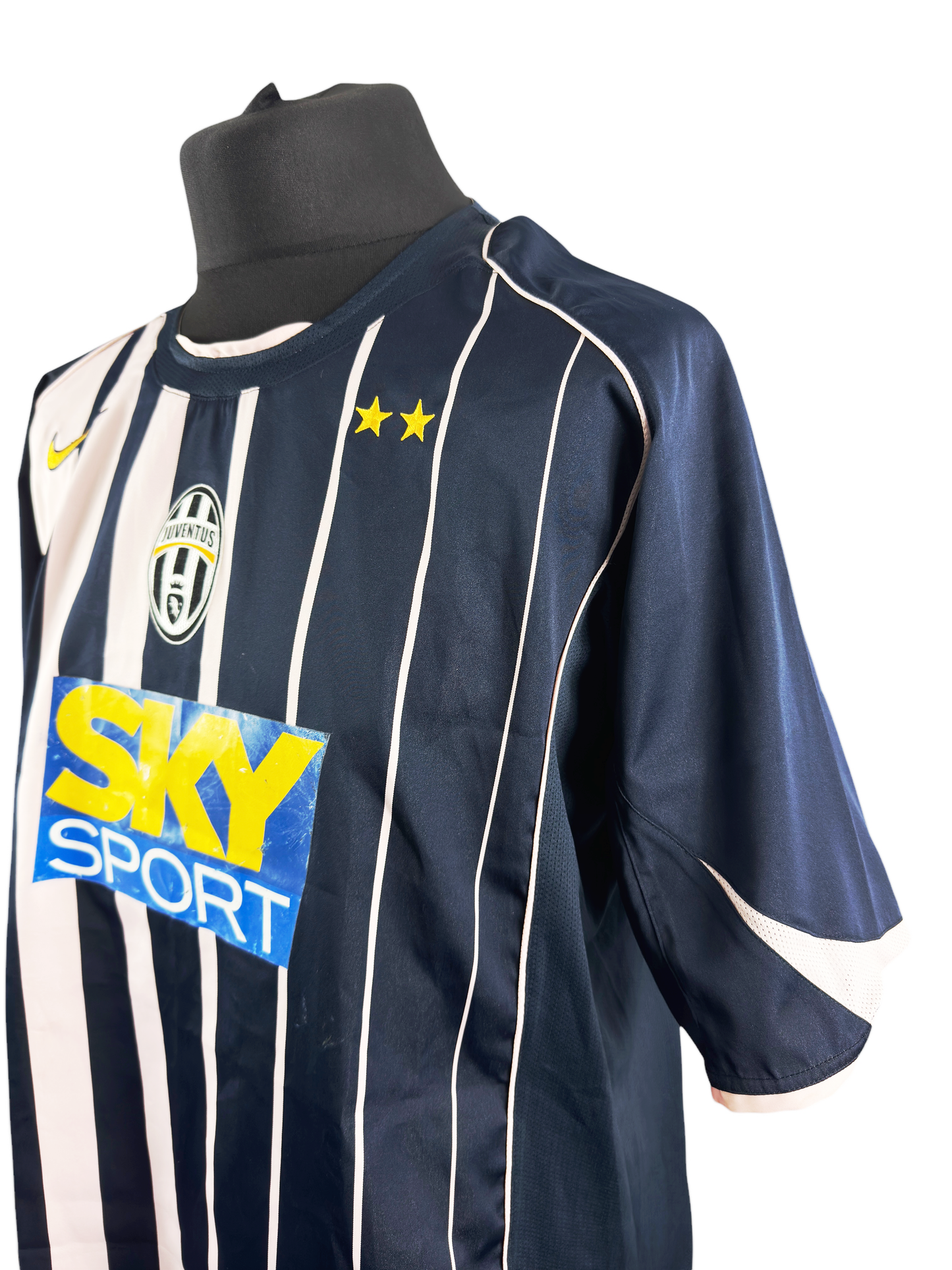 Juventus 2004-05 Away - Size XL (L Fit)