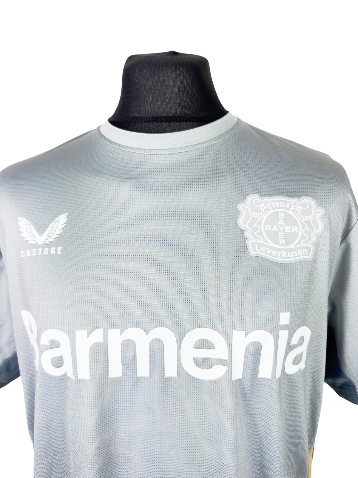 2023-24 Bayer Leverkusen Training Shirt - Size XL