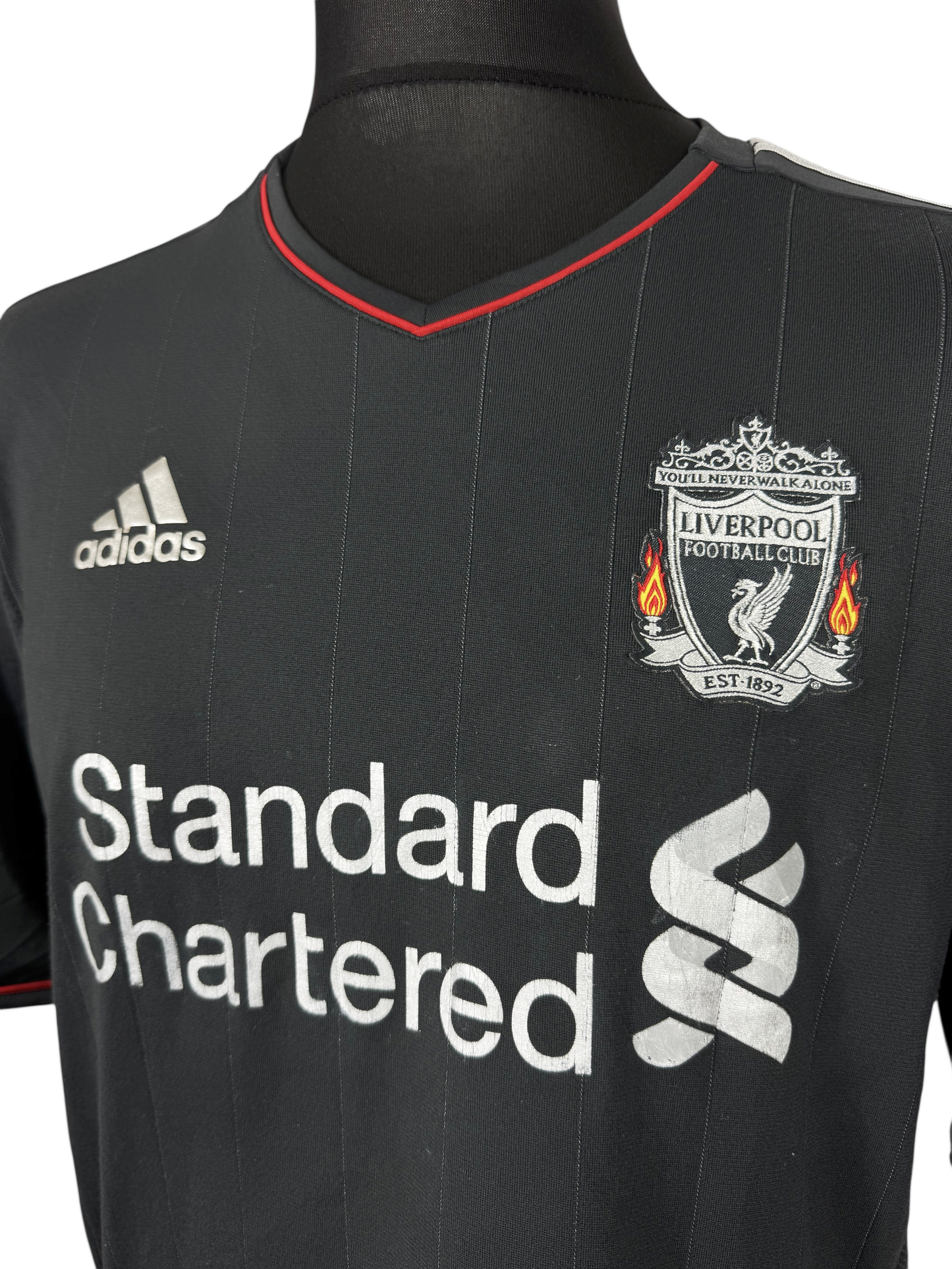 Liverpool 2011-12 Away - Size L - Suarez 7