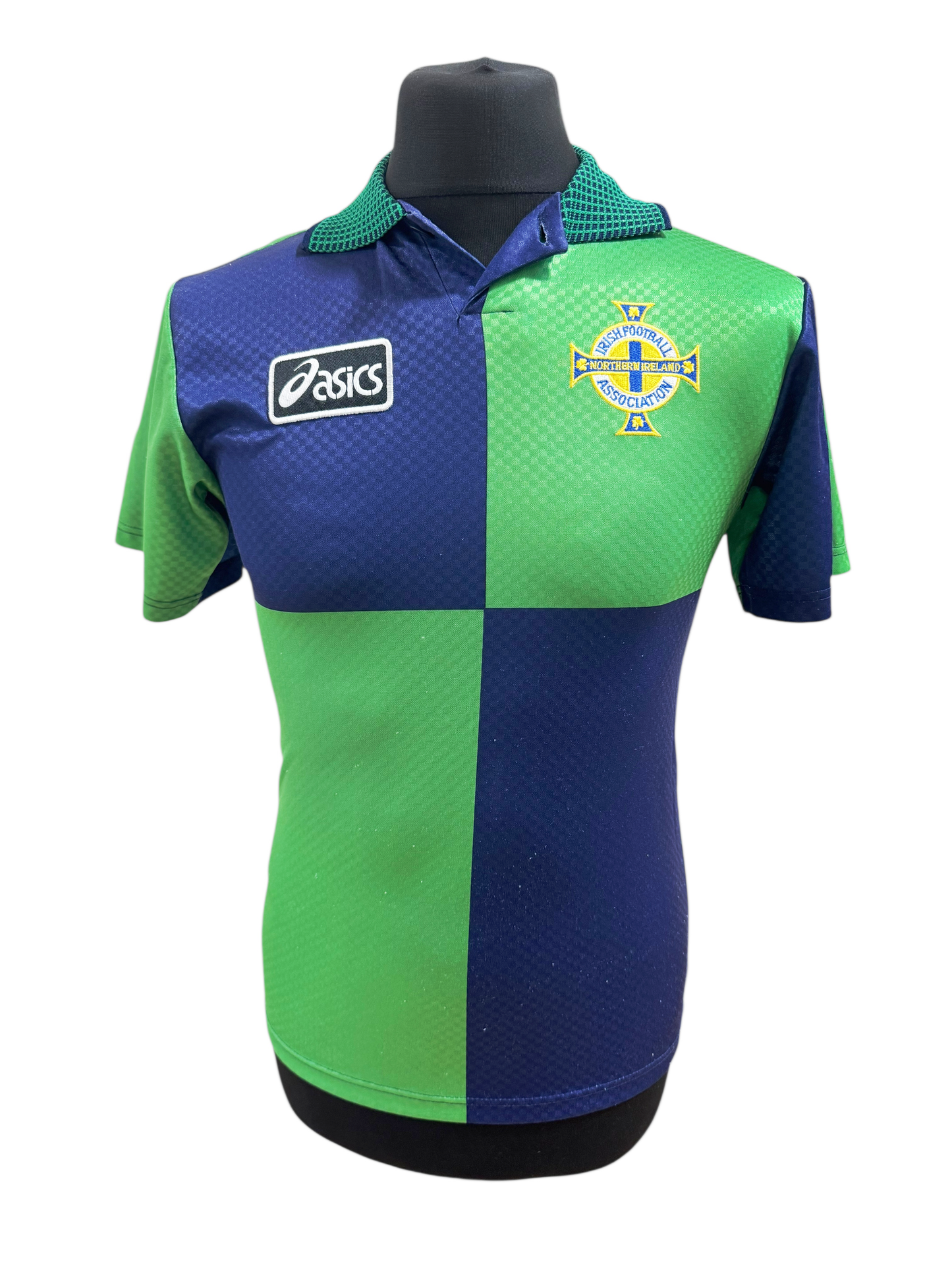 Northern Ireland 1996-98 Home - Size Large Boys