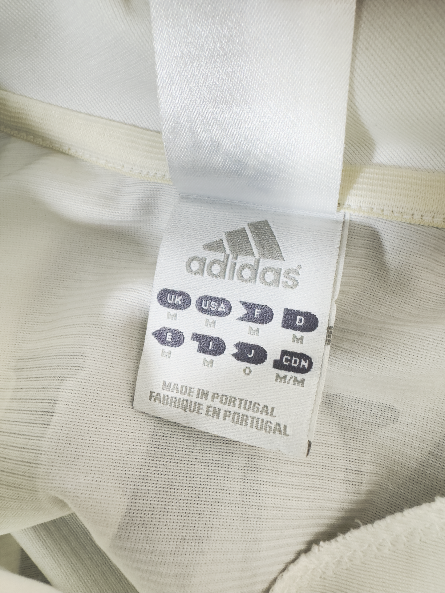Real Madrid 2002-03 L/S Home - Size M - Ronaldo 11